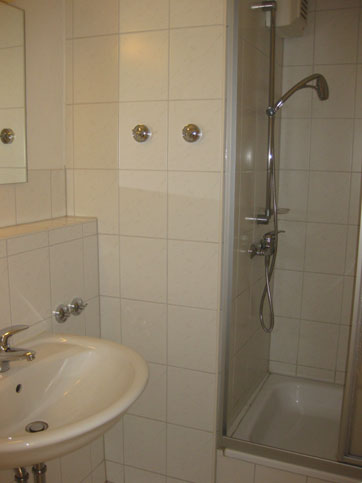 Dusche im Gästehaus